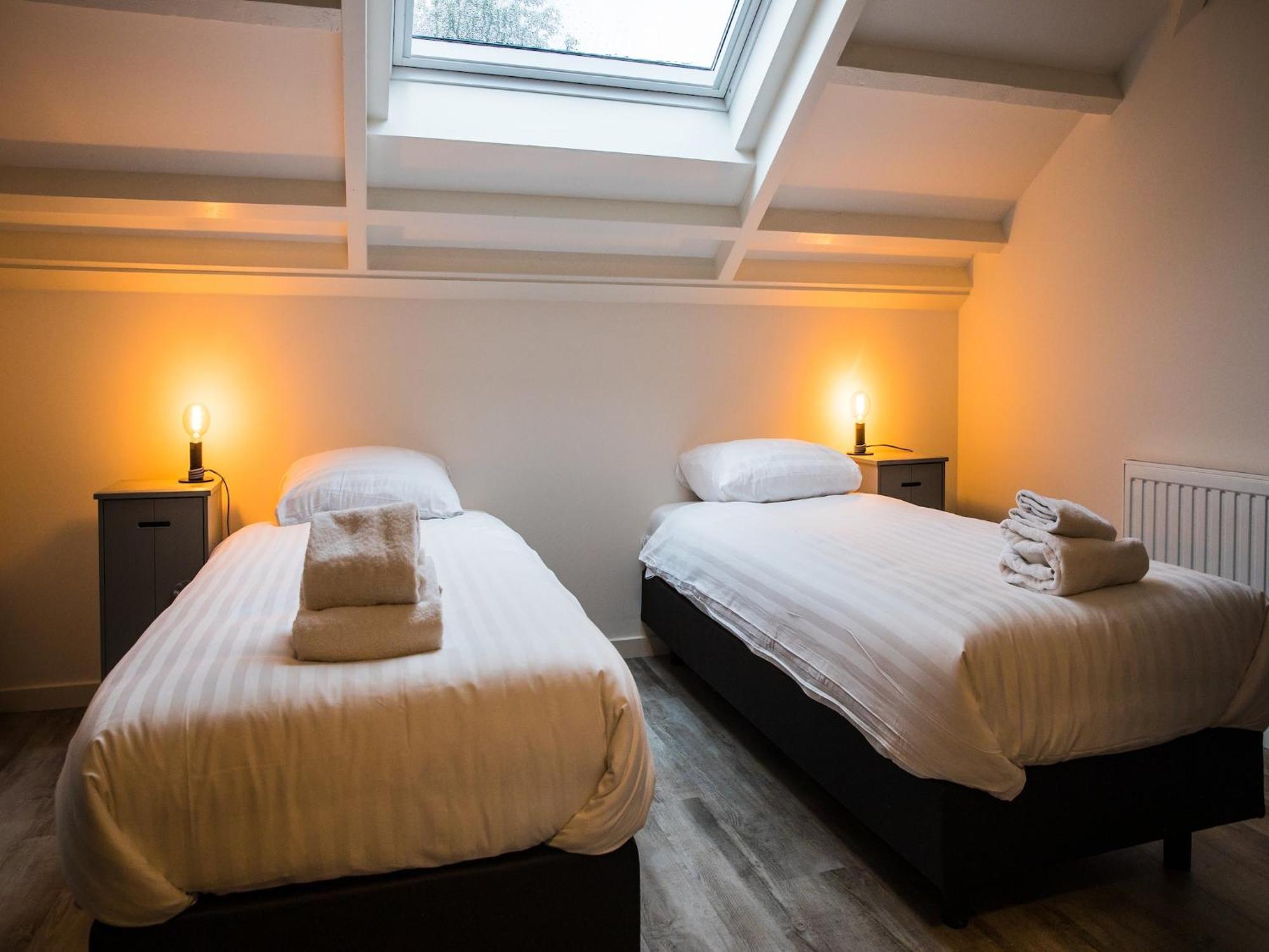 Cozy Holiday Home In Vrouwenpolder Close To The Beach Екстериор снимка