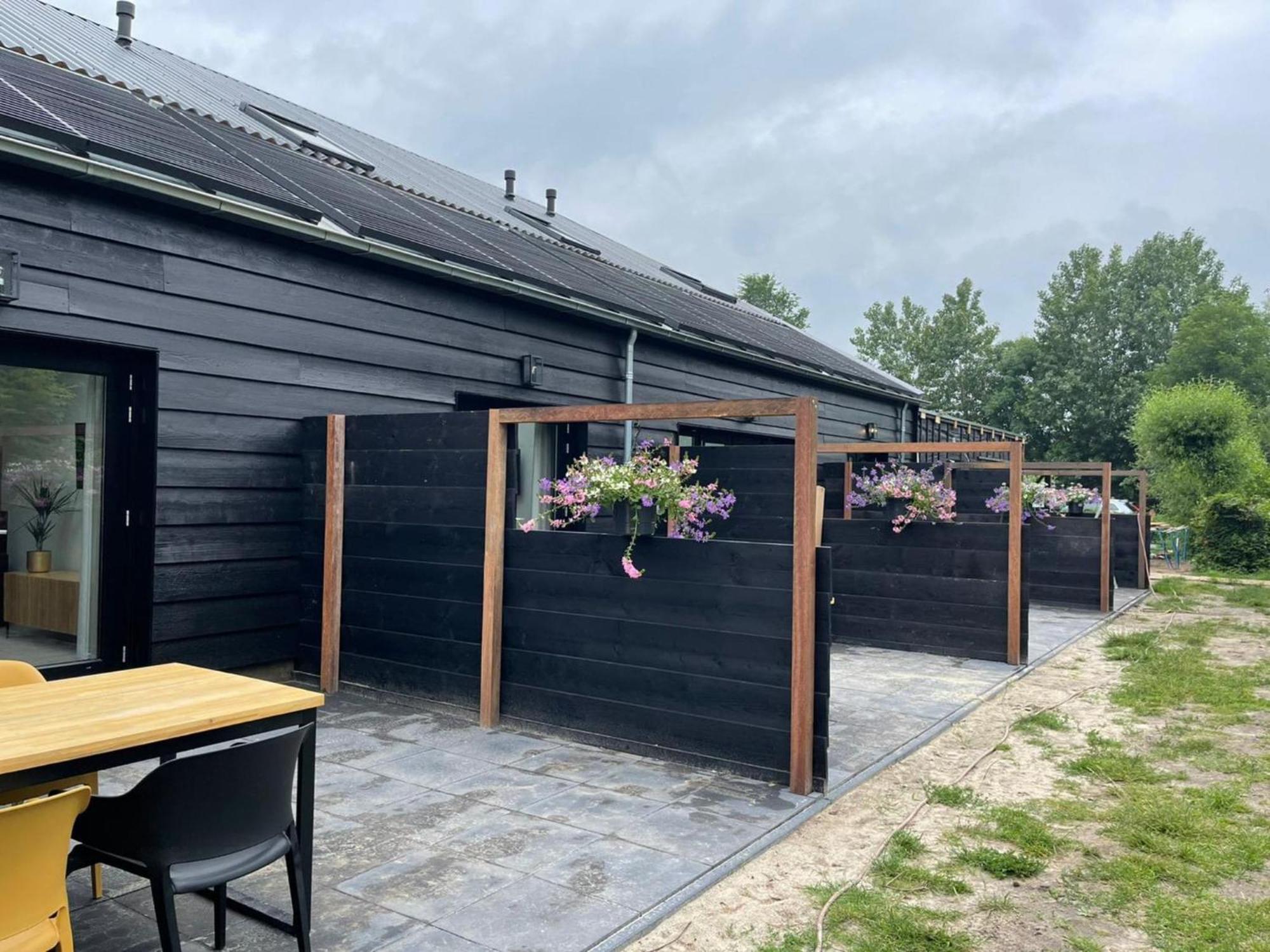 Cozy Holiday Home In Vrouwenpolder Close To The Beach Екстериор снимка