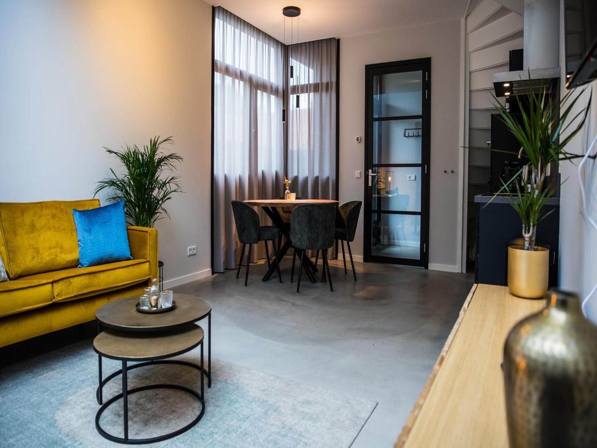 Cozy Holiday Home In Vrouwenpolder Close To The Beach Екстериор снимка